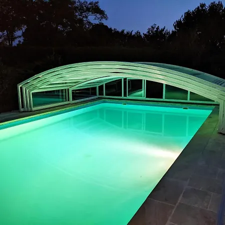 En Pierres Et Briques Pres Du Canal Du Midi Holiday home Ayguesvives